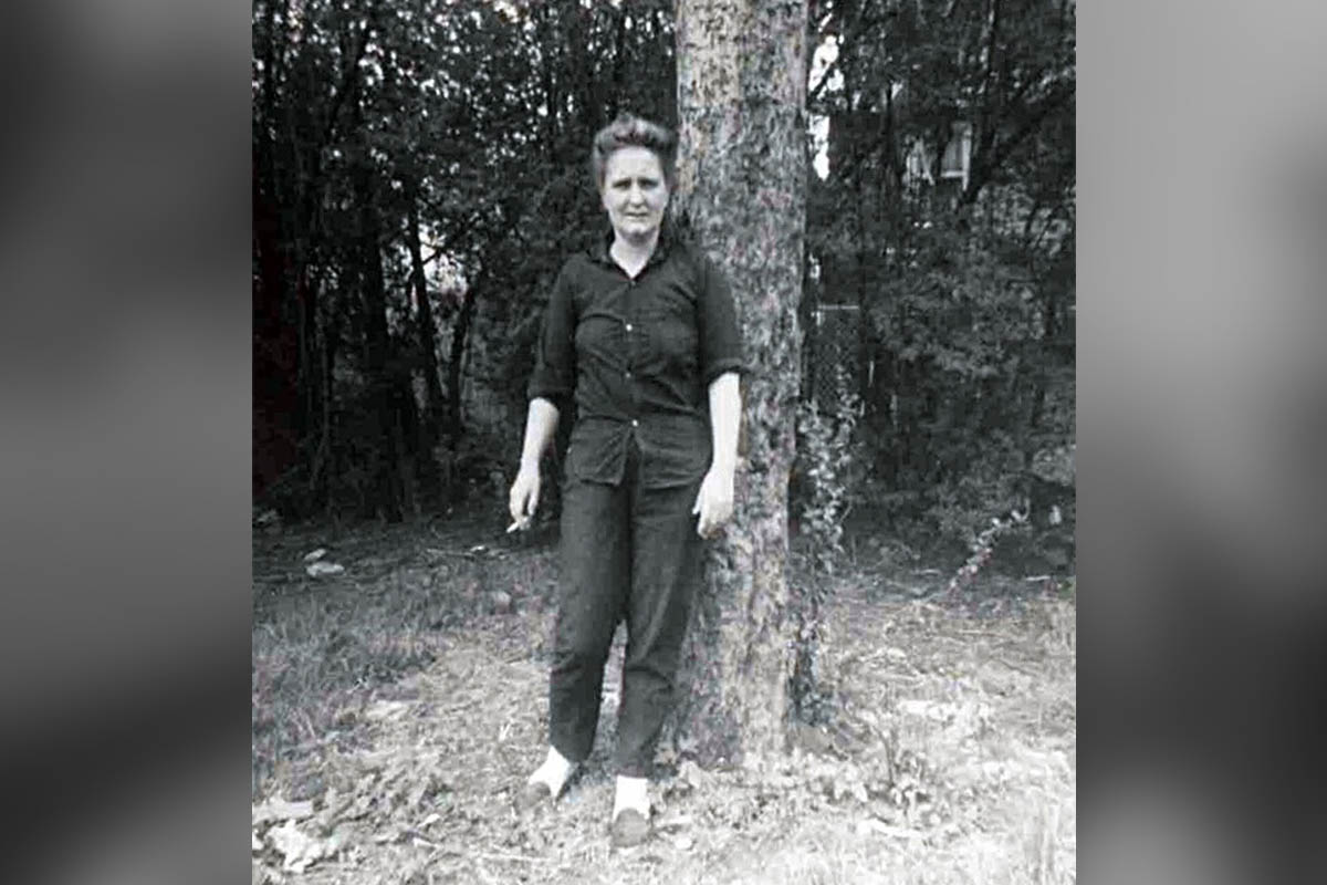 Dorothy (Mc Knight) Hendrickson