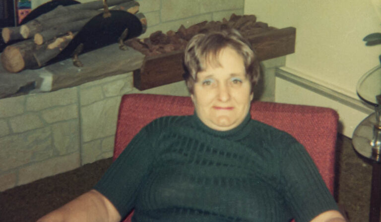 Dorothy (McKnight) Hendrickson | undated